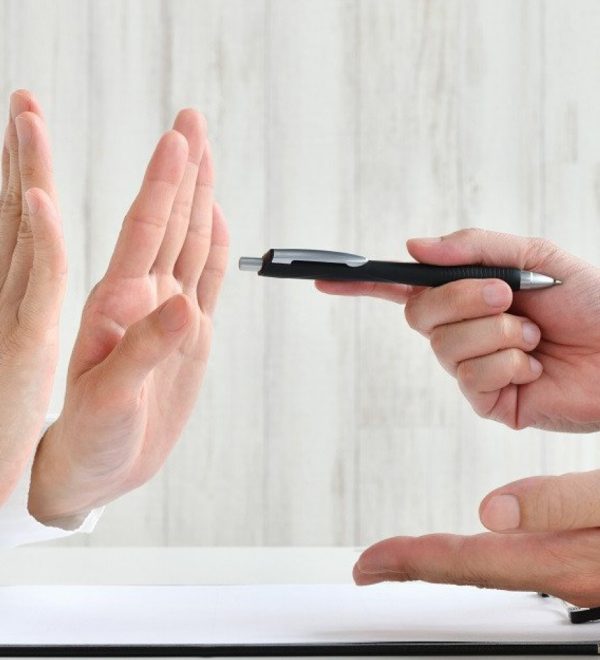 How to say No to timeshare presenters